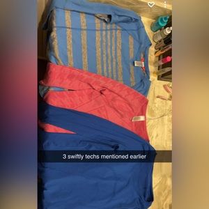 3 Lululemon tops, in a bundle!